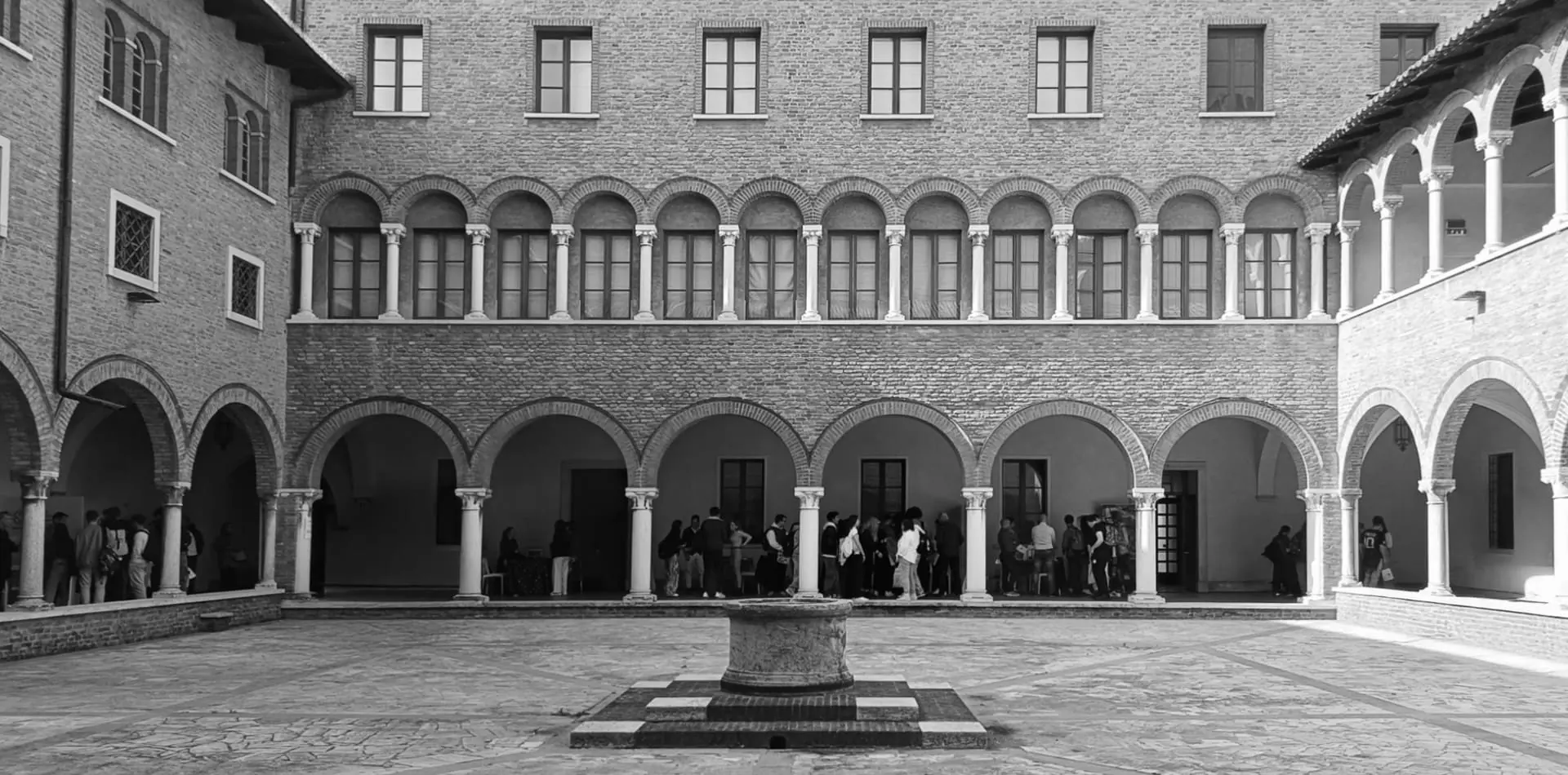 Mantova città Universitaria slider foto n. 1