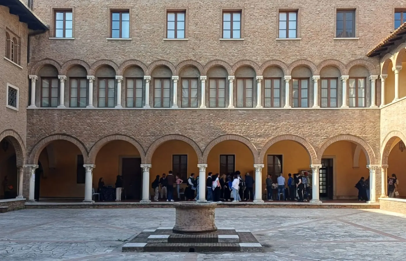 Fondazione UniverMantova Area relazioni esterne