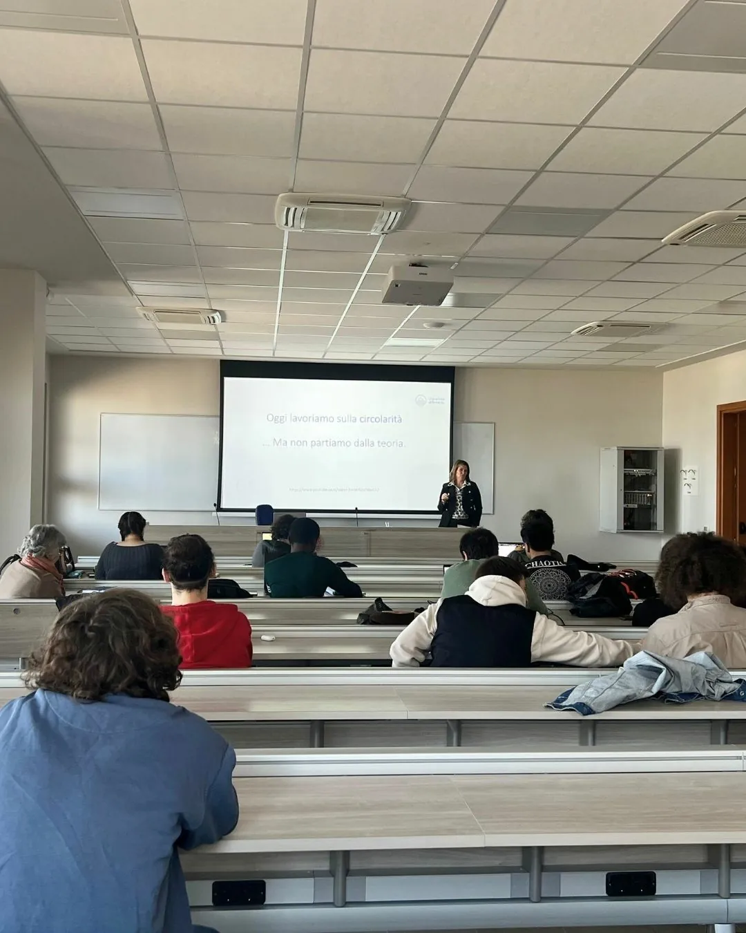 FumLab lezione sostenibilità 3