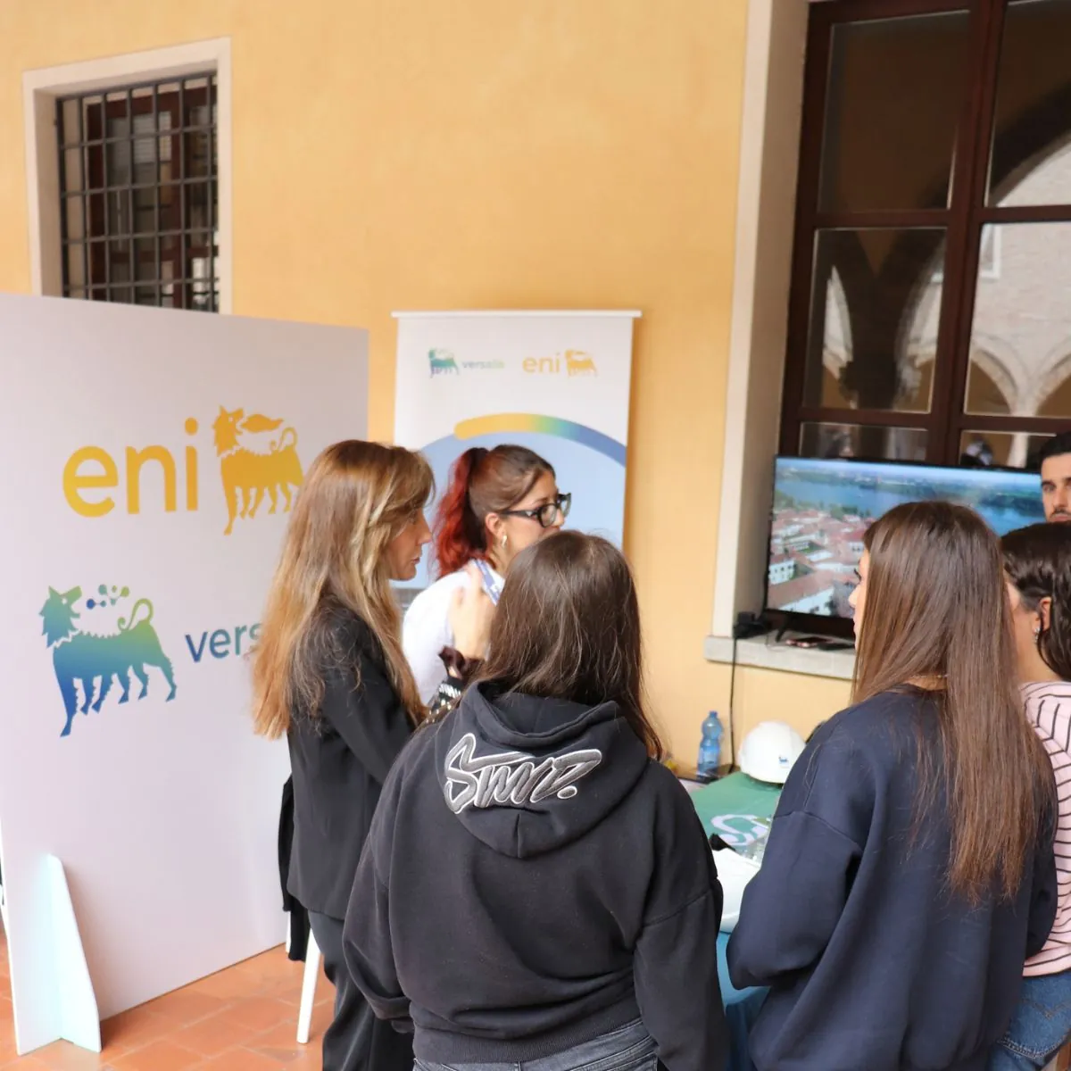 Mantova Università Aperta 9 ottobre ENI Mantova Università Aperta 9 ottobre ENI
